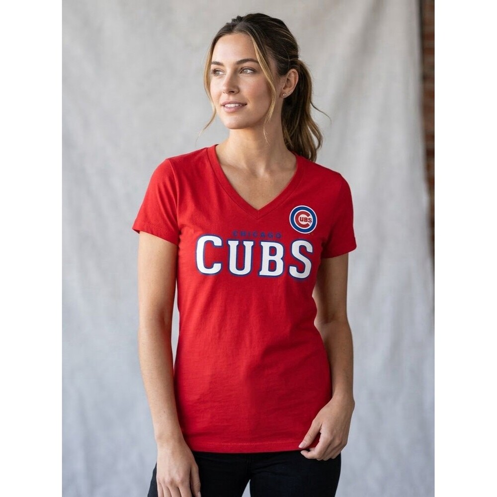 G-III 4Her Chicago Cubs MLB Womens V-Neck Graphic T-Shirt Red Size Large L